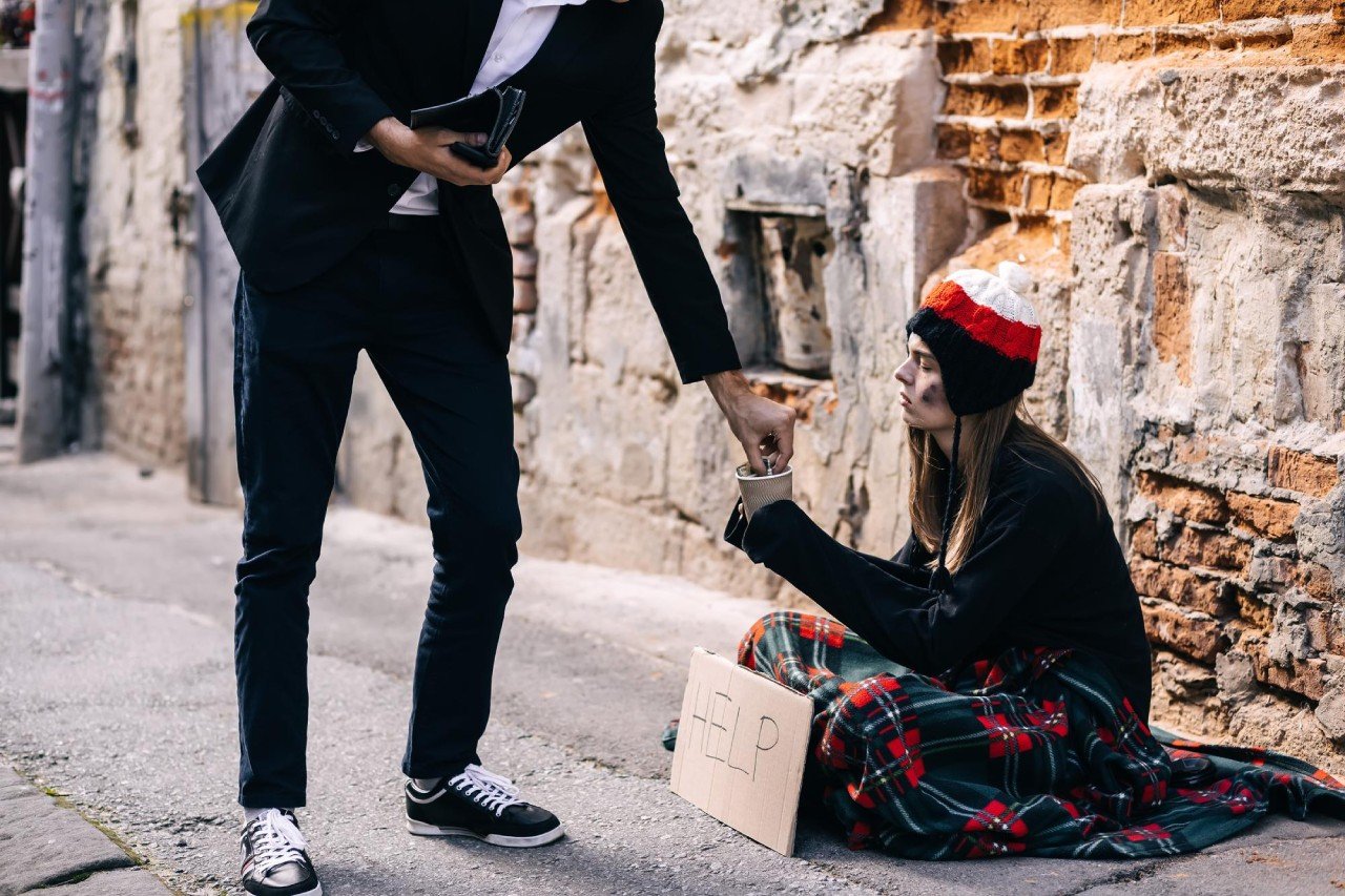 Civilians trapped in Syrian town